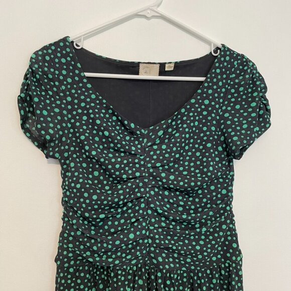 POSTMARK ANTHROPOLOGIE ANTHRO Gray ? Green Polka Dot Ruched Preppy Peplum Blouse - Picture 3 of 13